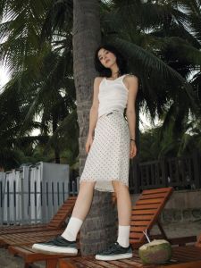 ลายจุดย้อนยุคเกาหลี กระโปรงยาวปานกลาง สลิมฟิต ผู้หญิง ฤดูร้อน บาง กระโปรงสั้น อินเทรนด์ สไตล์การเดินทางต่ํา เอว กระโปรงทรงเอ