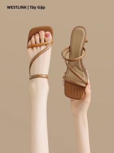 Stylish Retro Flip-flops Elegant Graceful Outdoor Leisure