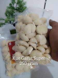PROMO Kue Garut /Sagu S SUPER 250 gram Oleh oleh khas jajanan jadul