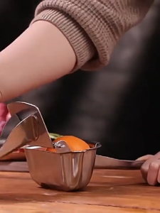 [SG Ready Stock] Manual Juicer Juice Extractor Stainless Steel Squeezer Home Outdoor Portable Fruit Juicer Orange Juice Squeezer Easy juice extraction