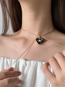 Adjustable Black Heart Butterfly Knot Necklace Womens Vintage Fashion Luxury Sweater Chain Classic Style Alloy Material