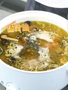 [LOCAL STOCK] [12pcs/pack] Food Grade Oil Absorption Paper Food Soup Oil Disposable Absorption Grease Food Soup Oil Film