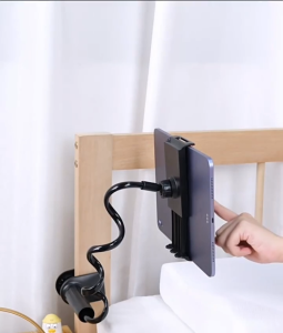 Giá đỡ kẹp ipad điện thoại đầu giường cạnh bàn uốn mọi kiểu dài 138cm xoay 360 độ xem phim livestream quay video