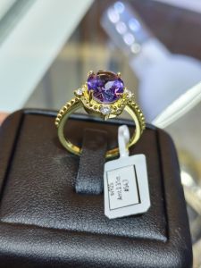 แหวนพลอย Amethyst เงินแท้  925  ตัวเรือนแหวนทำมาจากเงินแท้ เกรด 92.5℅ ชุปทอง k ฝังด้วยพลอยอเมทิสต์ ขนาด54"