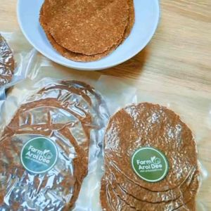 ถั่วเน่าแผ่น 500กรัม ถั่วเหลืองล้วนหมักธรรมชาติ ถั่วเน่าแข็บ ไม่ผสมแป้ง ไม่ใส่เกลือ ไม่มีสารกันเสีย