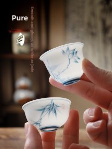 MIANXIAOCHENG | Tách Trà Sứ Trắng Hoa Sen Vẽ Tay