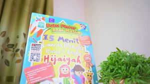Buku Anak TK PAUD / 15 Menit Lancar Menulis Huruf & Angka Hijaiyah Full Color Paket Lengkap Siap Masuk SD / Giri Utama SIDOARJO - GU