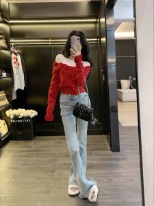 Red 3D Knitted Sweater One Shoulder Style Womens Early Spring High-End Lazy Fashion Leathercat Korean Version Long Sleeve Woolen Top