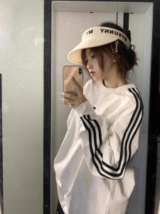 เสื้อสเวตเตอร์คอกลมแขนยาวผู้หญิงฤดูใบไม้ร่วง/ฤดูหนาว ทรงหลวม ทรงเข้ารูป เสื้อผ้าทำงานสไตล์อเมริกันย้อนยุค แฟชั่นลำลอง