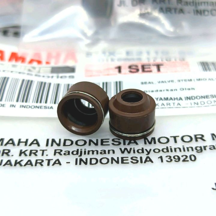 Mercury / Yamaha 75-115 Hp 4-Stroke Exhaust Valve Stem Seal