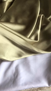 Vải Lụa Bóng Màu Xanh Khổ 1m5 - Mỏng Rũ Láng Bóng Không Giãn - May Đầm Thiế Kế Áo Dài