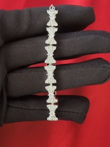 Gelang Wanita Moissanite Diamcity: Keindahan & Sertifikat GRA