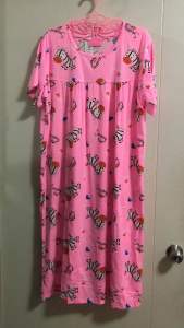 ชุดนอน 6XL แบบกระโปรง (ผ้ายืด)นิ่ม เด้ง ใส่สบายไม่ร้อน อกยืดได้ไม่เกิน 56” ยาวไม่เกิน 46”