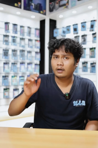 WIXEL - Nokoser A4 Charger Baterai 4 Slot A / AA / AAA  / SC / C / 18650 / 26650 / 22650 / 18500 / 17500 / Flat Top Fast Charging Micro USB Input Casan Batre Isi Ulang Peralatan Elektronik Alat Pengisi Ulang Daya Battery Batrai Batrei Lobang Lubang