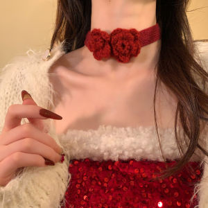 Red Knitted Flower Plush Choker Necklace Womens Autumn Winter Pure Desire Style Personality Neck Chain Sweet Girl Style