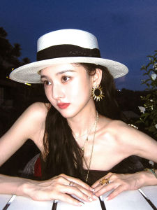 Sunflower Earrings Minimalist Design Sensation Luxury Atmosphere Cold Tone Style Lightweight Luxury Ear Jewelry for Women