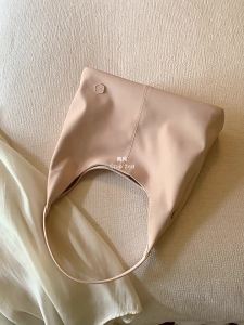 CHIO‘2ND | Romantic Summer Minimalist Tote Shoulder Bag