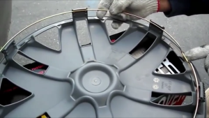 Set of Four (4) 17in Two-Tone Hubcaps 5084 R17 Wheel Cover Hub Caps