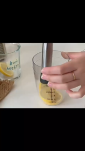 Cocktail Shaker Plastic Bar Utensil Shaker Cup with Scale Transparent Home Kitchen Set Tools 手打柠檬茶工具