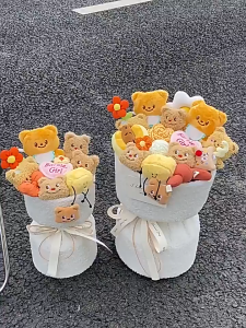 ตุ๊กตาช่อดอกไม้ บัตเตอร์แบร์ สีสดใส แฮนด์เมด ถุงของขวัญ + ไฟสตริง ของขวัญวันแม่ ของขวัญวันวาเลนไทน์