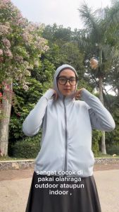 Jaket Anti UV Olahraga Wanita & Hoodie Sporty Menyerap Keringat Outdoor