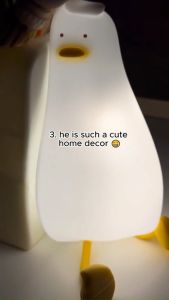 Lumens Capybara Night Lamp Cute Sleeping Duck Lamp Led Table Lamp Silicone Touch Sensor with 30 Minutes Timer LED Night Light Smart Pat Light Mobile Phone Holder Rechargeable Silicone Night Light and Dimmable Cute Light Up Duck 硅胶小夜灯