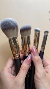 แปรงแต่งหน้ามืออาชีพ แปรงรองพื้น แปรงคอนซีลเลอร์ แปรงอายแชโดว์ แปรงปัดแป้งฝุ่น เครื่องมือแต่งหน้า