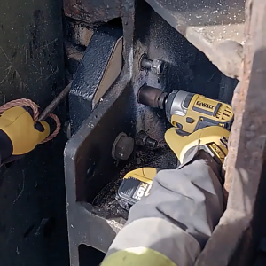 【2*batteries】DeWalt DCF880 impact wrench -1/2" Brushless Cordless Original Electric lmpact Wrench Heavy Duty Tools Screwdrivers