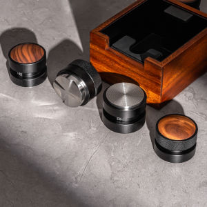 Coffee Gravity Coffee Distributor 58.35mm Horizontal Powder Press Elastic Walnut Self-Weight Cloth Powder Tamper 51mm