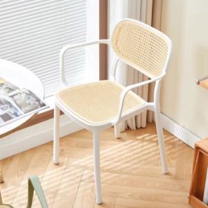 Modern RATTAN Cafe Chair PP Ergonomic Design