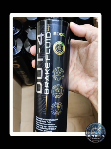 Mannol DOT-4 Brake Fluid 3002 Synthetic High Performance Automotive Brake Fluid.450ML