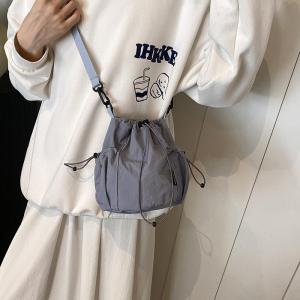 Túi Đeo Chéo Nylon Thể Thao Ngoài Trời Phong Cách Nhật Bản INS Thiết Kế Nhỏ Túi Đeo Chéo Thể Thao Thường Ngày Đa Năng