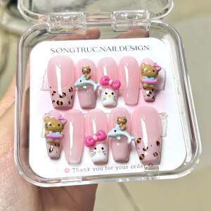 B1 - Nailbox Design Thiết Kế Mèo Kitty Đính Charm Dễ Thương