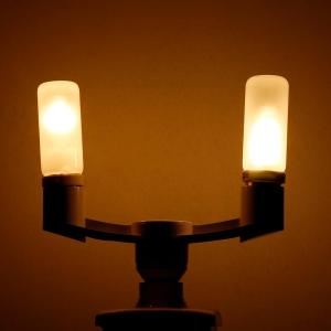 E27 To 2E27 Energy-saving Lamps Splitter Portable 85-285V LED Lamp Socket Light Holders Durable Lighting Accessories for Restaurant Kitchen