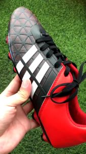 Kids Soccer Cleats Boys Girls Turf/FG/AG Athletic Football Shoes Multiple Stud Types Low-Top Leather Upper Sneakers