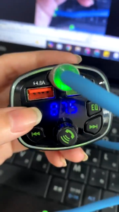 Tẩu Sạc Q7 4.8A Bluetooth Kiêm Máy Nghe Nhạc Mp3 Đài FM Hai Cổng USB Có Đèn Led Cho Ô Tô Xe Hơi