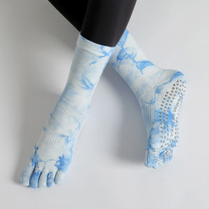 Non-Slip Yoga Socks Womens Five-Finger Indoor Floor Pilates Socks Cotton Combed Sport Gradient Pattern All Seasons Medium Tube
