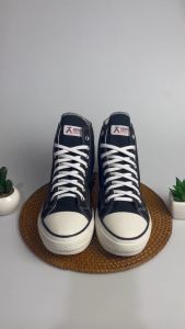 SEPATU SNEAKERS PRIA WANITA HITAM PUTIH COWO KEREN BUAT GAYA SEPATU WANITA TERBARU SEPATU SNEAKER WANITA CANVAS AUTHENTIK OTENTIK SLOP SEPATU SEKOLAH SEPATU KEREN  SEPATU KULIAH SEPATU PRIA KEREN LAKI LAKI CEWEK DEWASA BRAND LOKAL AKNA RAJALELAKI