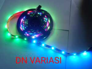 LAMPU LED STROBO 5 METER 12/24 VOLT