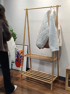 ไม้แขวนเสื้อ ราวแขวนเสื้อแบบพับได้ 86 ซม ราวแขวนผ้าไม้  อเนกประสงค์ พกพาสะดวกผลิตจากไม้ไผ่ธรรมชาติคุณภาพสูง