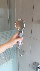 Shower Mandi Ion LiVION+ 7in1 Mineral Shower Mandi Kesehatan BONUS 1SET Refill Bola ION