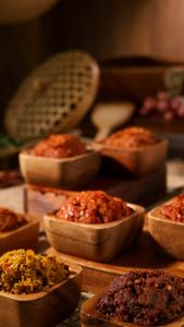 พริกเเกงน้ำยาป่า คุณเพ็ญศรี เนื้อหยาบถึงเครื่องสมุนไพรไทยเน้นๆ หอมอร่อยถึงเครื่องสมุนไพร