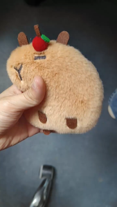 Capybara Keychain Cartoon Squeak Plush Doll Backpack Pendant Key Ring Fluffty Toy Birthday Gift