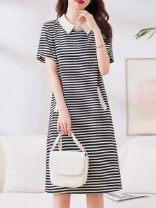 เดรสเชิ้ตลำลองอเนกประสงค์ชุดเดรสลายทางโอเวอร์ไซส์ทรงหลวมกระชับสัดส่วนมีสไตล์ใหม่สำหรับความยาวปานกลาง