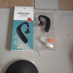 P04 HEADSET BLUETOOTH SINGLE BLUETOOT TUNGGAL BLUETUT BLUTUT HF HANDSFREE NIRKABEL KUALITAS SUARA