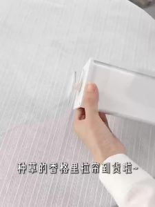 Living Room Aesthetic Shade No-Drill Light Blocking Motorized Roller Blind