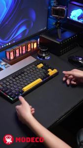 Bộ Vệ Sinh Laptop Modeco - Bàn Phím - Máy Ảnh - Tai Nghe Airpod - Đệm Kê Tay Bàn Phím Bảo Vệ Chống Mỏi Cổ Tay