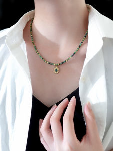 Red Green Jade Agate Beaded Necklace New Chinese Style Natural Green Agate Pendant Womens Choker High-End Vintage Lockbone Chain