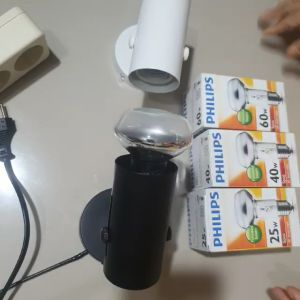 (1 SET) PHILIPS lampu pemanas AYAM GORENG DAN HEWAN berikut Fitting lampu sorot tahan panas + LAMPU PHILIPS SPOT 25 WATT+ KABEL 1.8 M SIAP PAKAI
