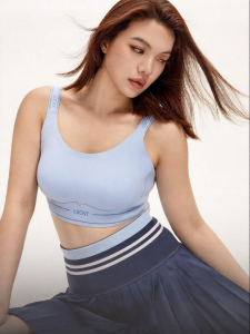 Plus Size Seamless Letter Strap Sports Bra